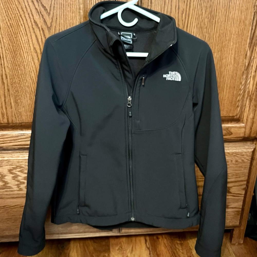 Women’s North Face Jacket